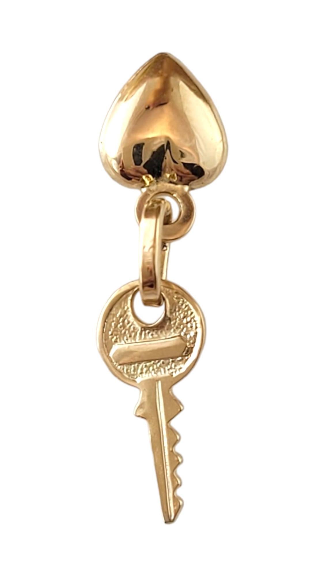 Women's 18K Yellow Gold Heart & Key Charm #16880 For Sale