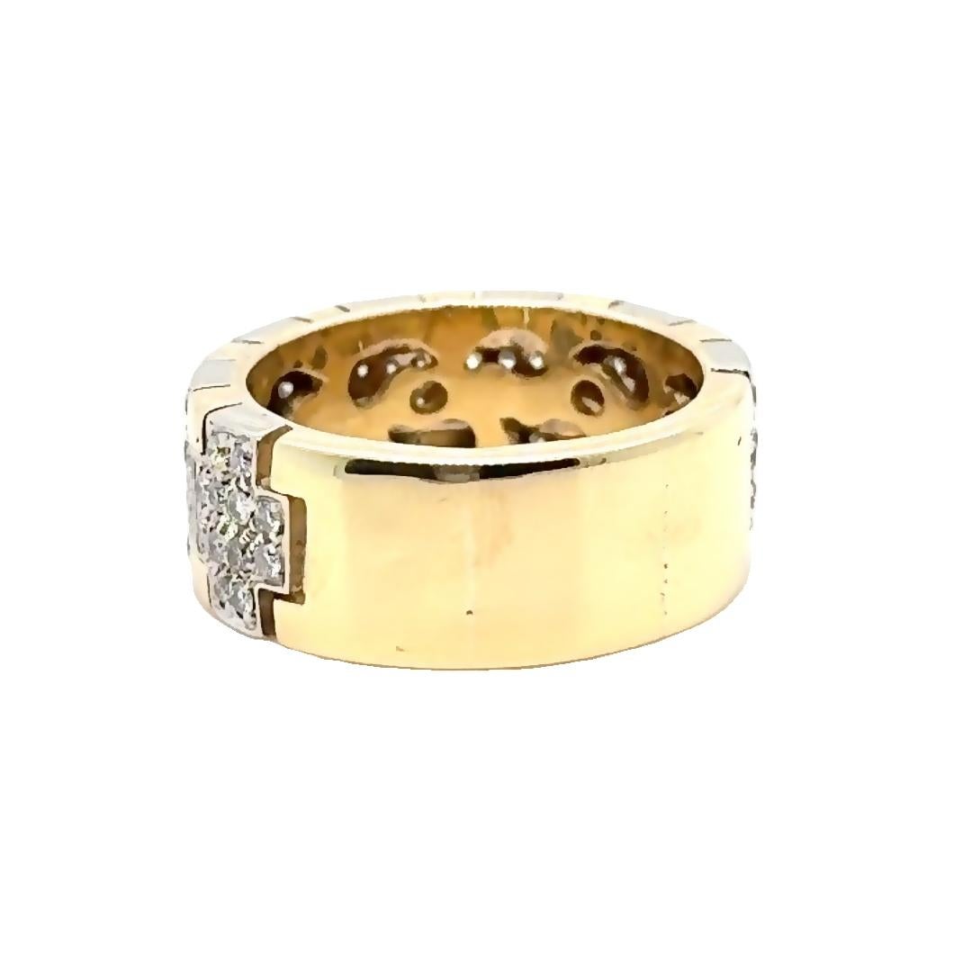 Collier à maillons en or jaune 18K en forme de coeur Bon état - En vente à Coral Gables, FL