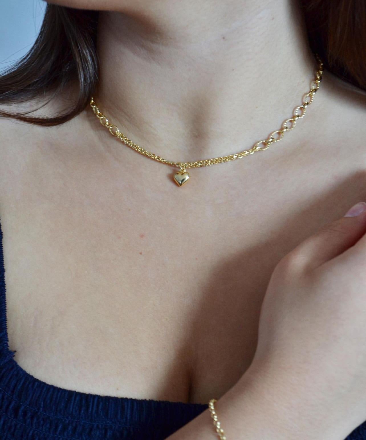 18K Yellow Gold Heart Pendant Double Chain Necklace, Handcrafted in Brazil In New Condition For Sale In Ridgefield, CT