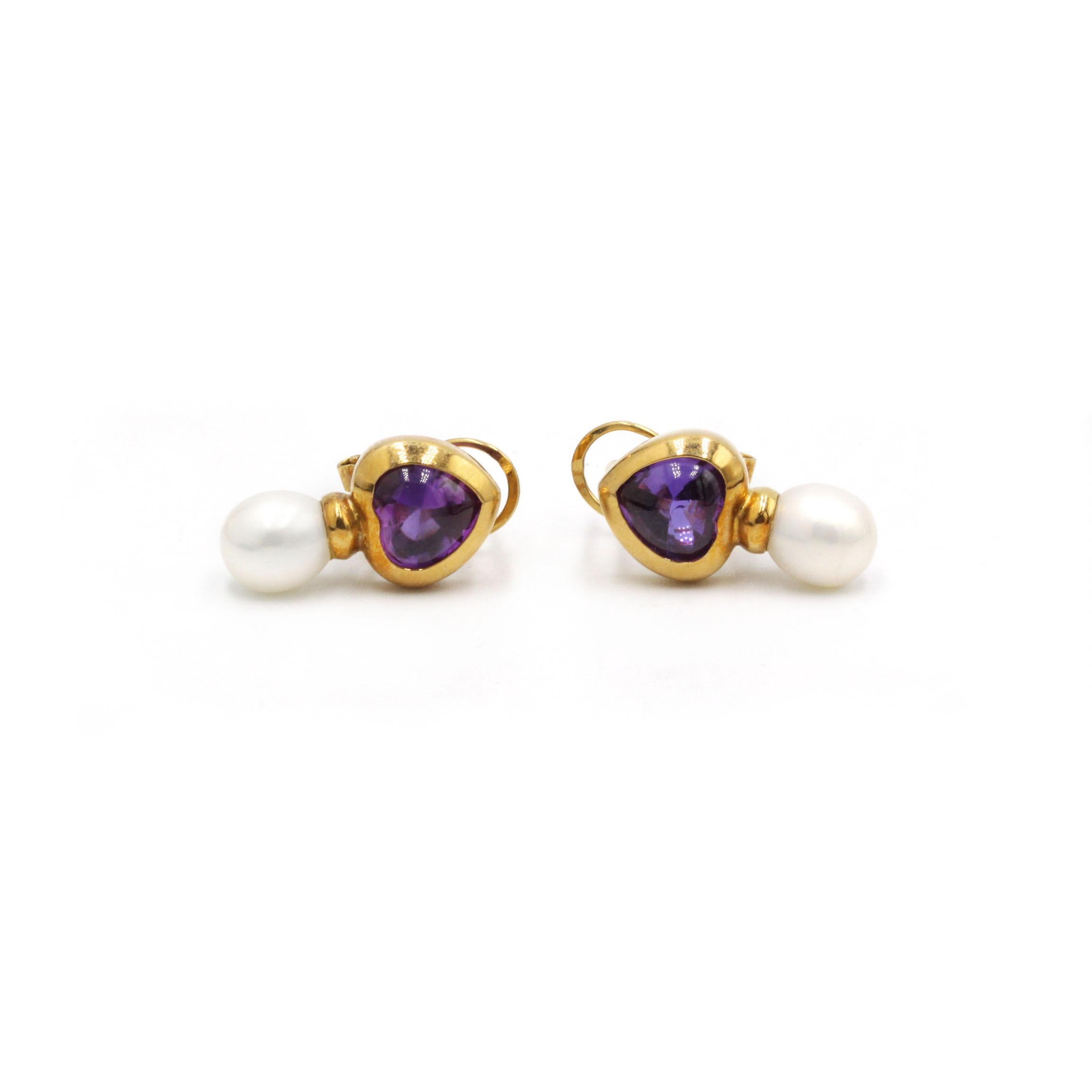 Contemporain Pendants d'oreilles en or jaune 18 carats, améthyste en forme de cœur et perle de culture en vente