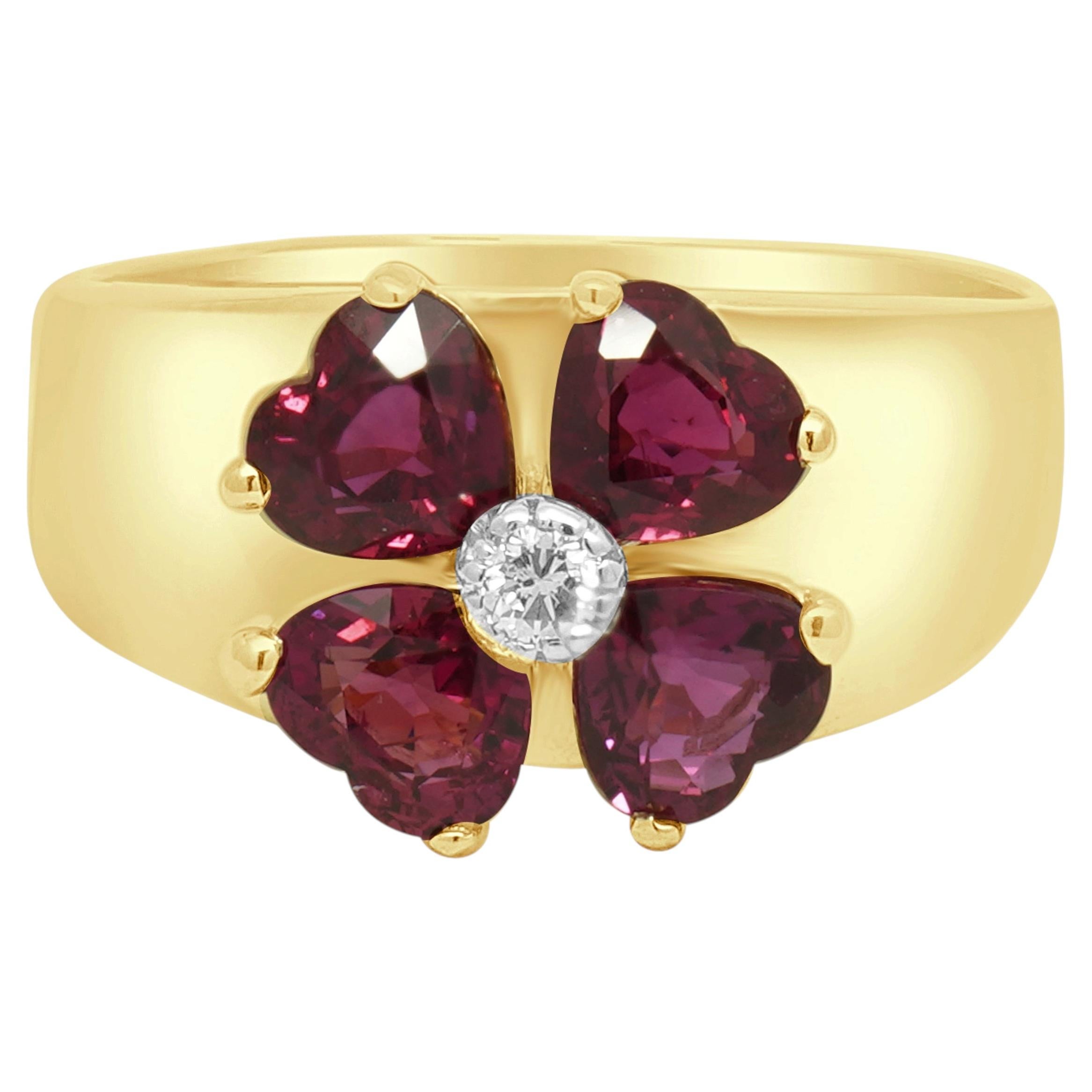 18K Yellow Gold Heart-Shaped Ruby and Round Diamond Clover Ring