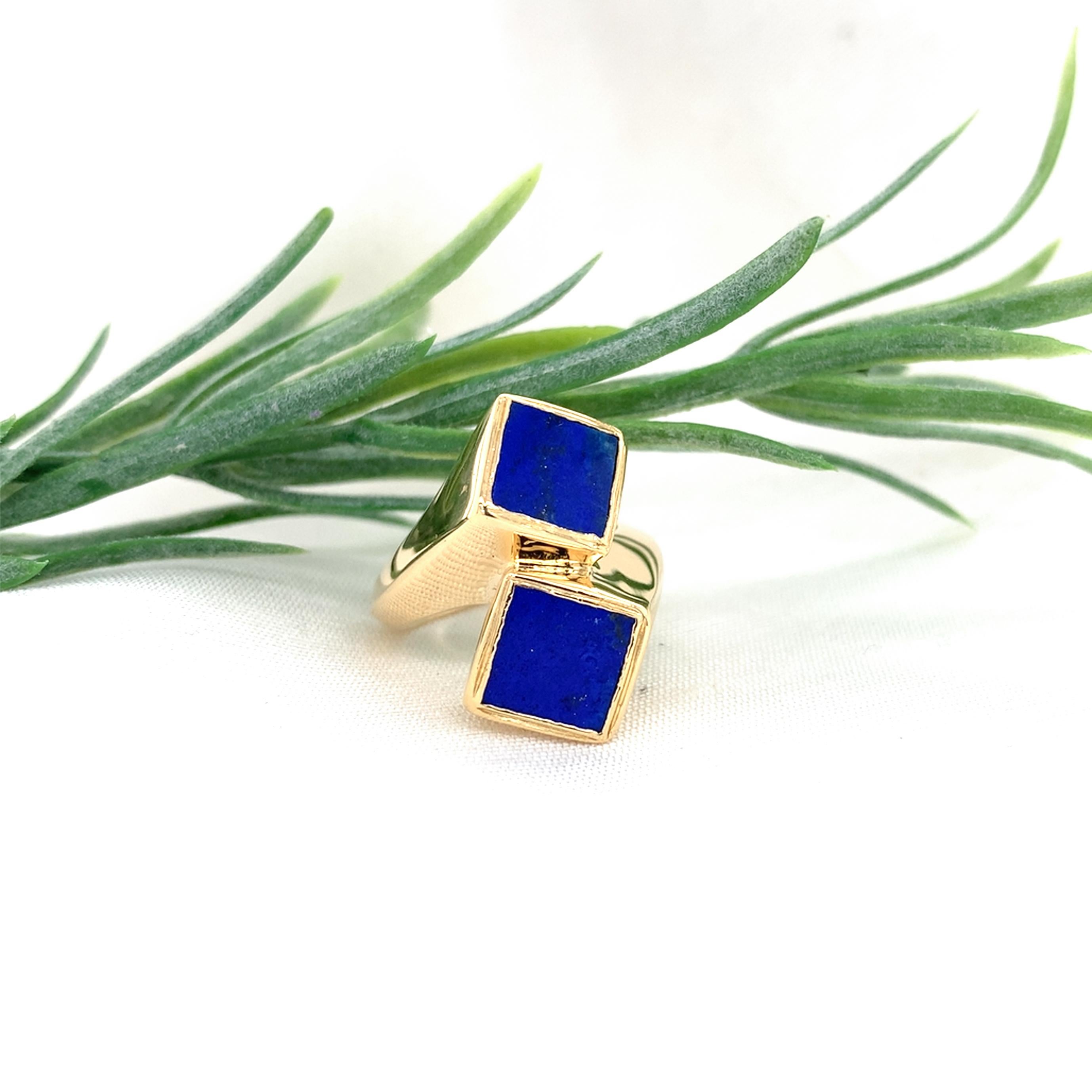 18K Yellow Gold Heavy Modern Lapis Bypass Ring For Sale 3