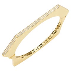 Sechseckiger Armreif mit Scharnier aus 18 Karat Gelbgold mit Pave-Diamanten von Fern Freeman