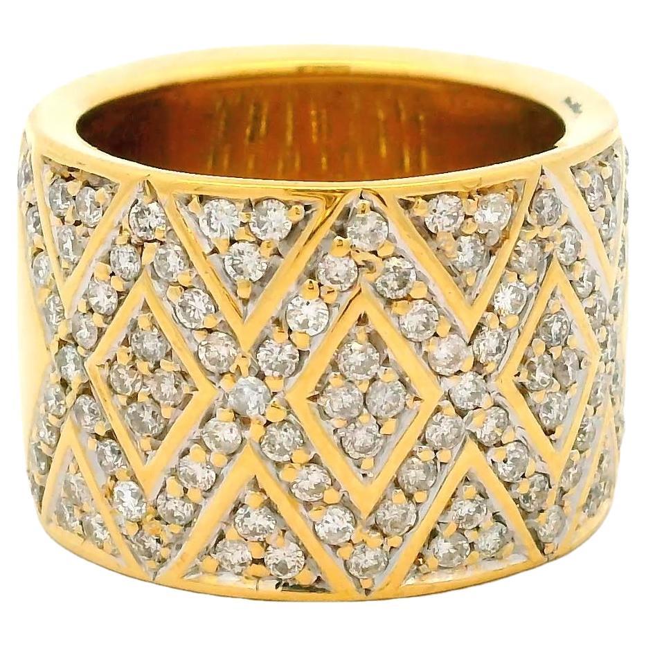 18K Yellow Gold Hexagon Pavé Diamond Wide Band Ring en venta