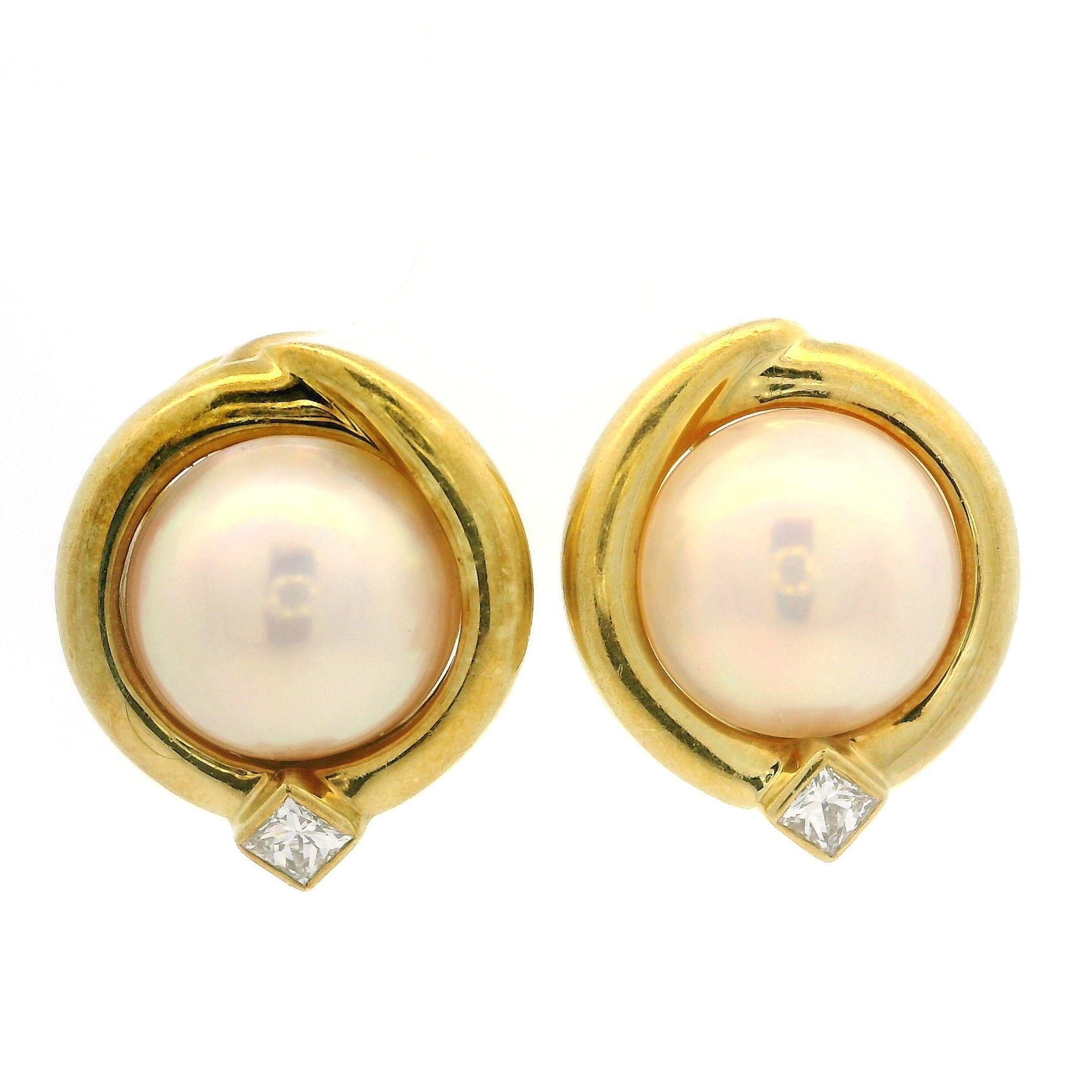 18k Yellow Gold High Quality 11.4mm Mabe Pearl & 0.40ctw Diamond Button Earrings For Sale 1