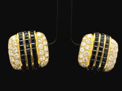 18k Yellow Gold High Quality 9.77ctw Sapphire Diamond Cushion Button Earrings