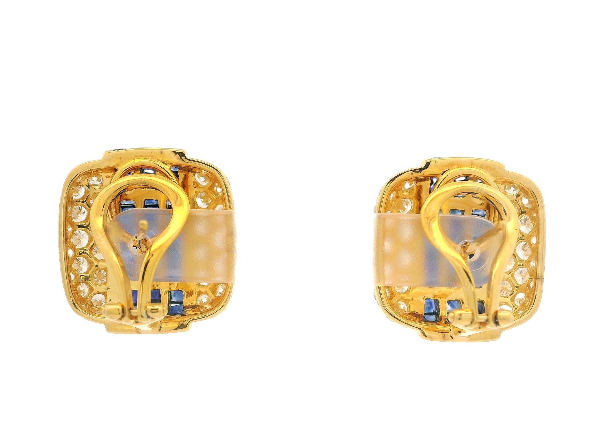 18k Yellow Gold High Quality 9.77ctw Sapphire Diamond Cushion Button Earrings For Sale 2