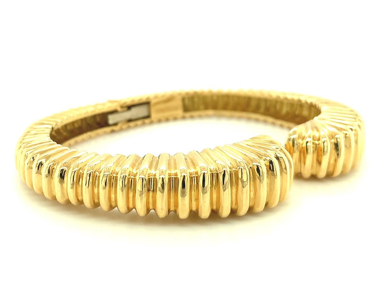 Artisan 18K Yellow Gold Hinged Bangle Bracelet