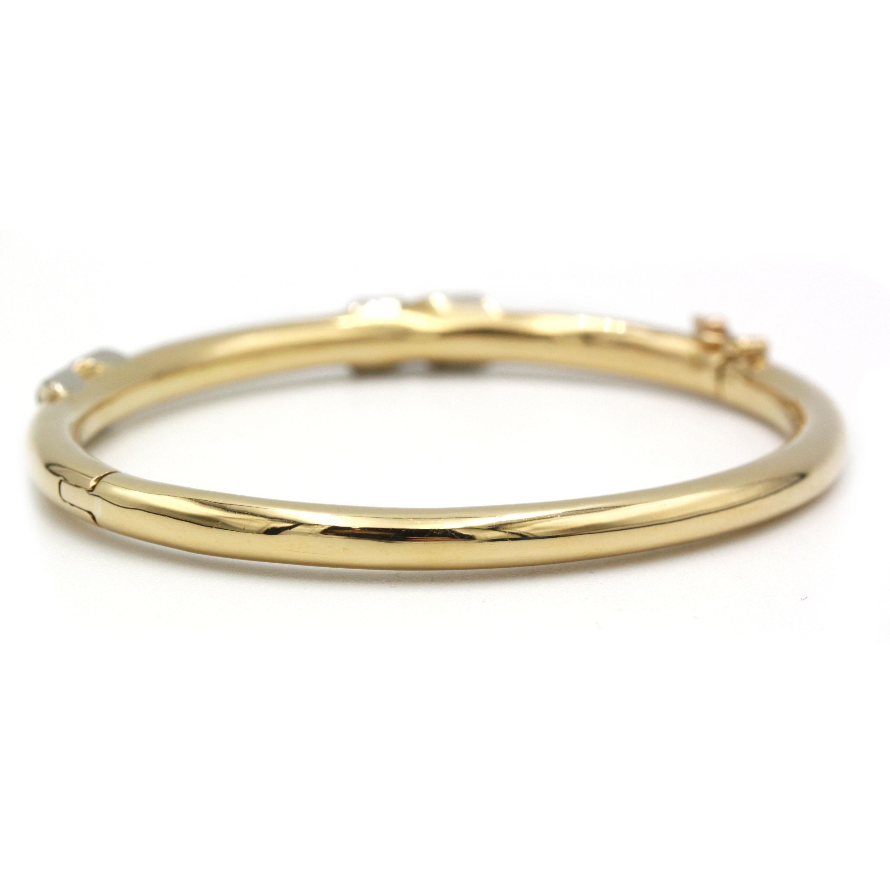 Rétro Bracelet à charnière en or jaune 18K avec 10 diamants pavés (1.00 Ct TWT) en vente