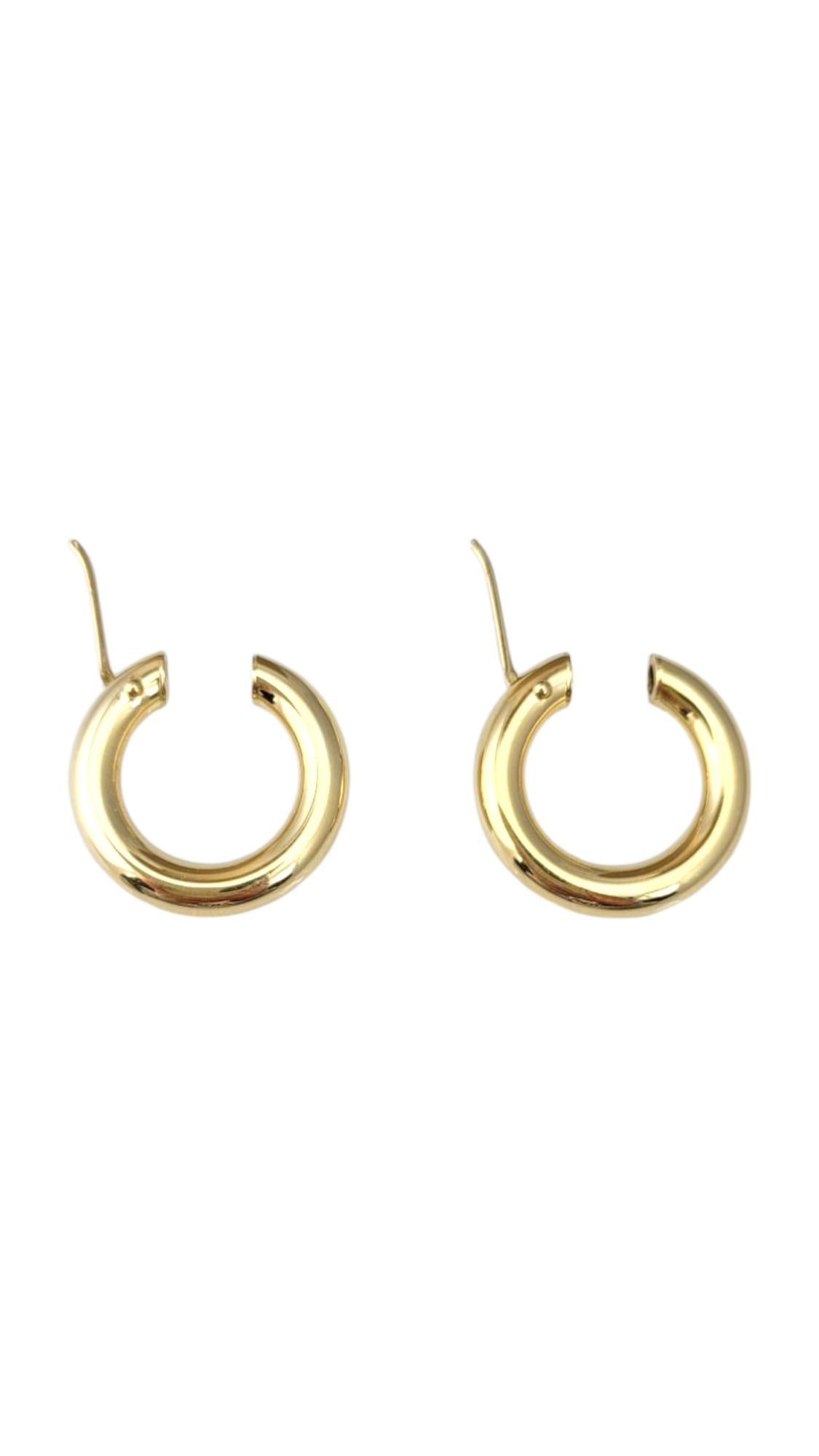 18K Yellow Gold Hoop Earrings #21738 Bon état - En vente à Washington Depot, CT