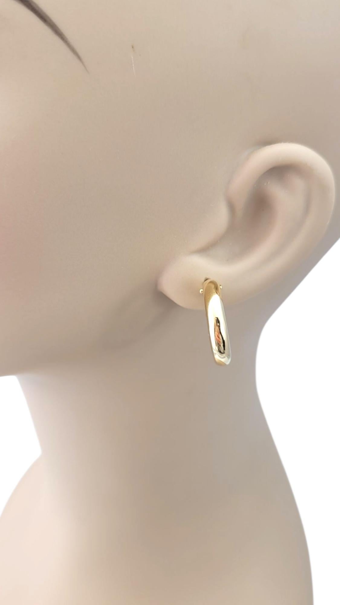 18K Yellow Gold Hoop Earrings #21738 en vente 2