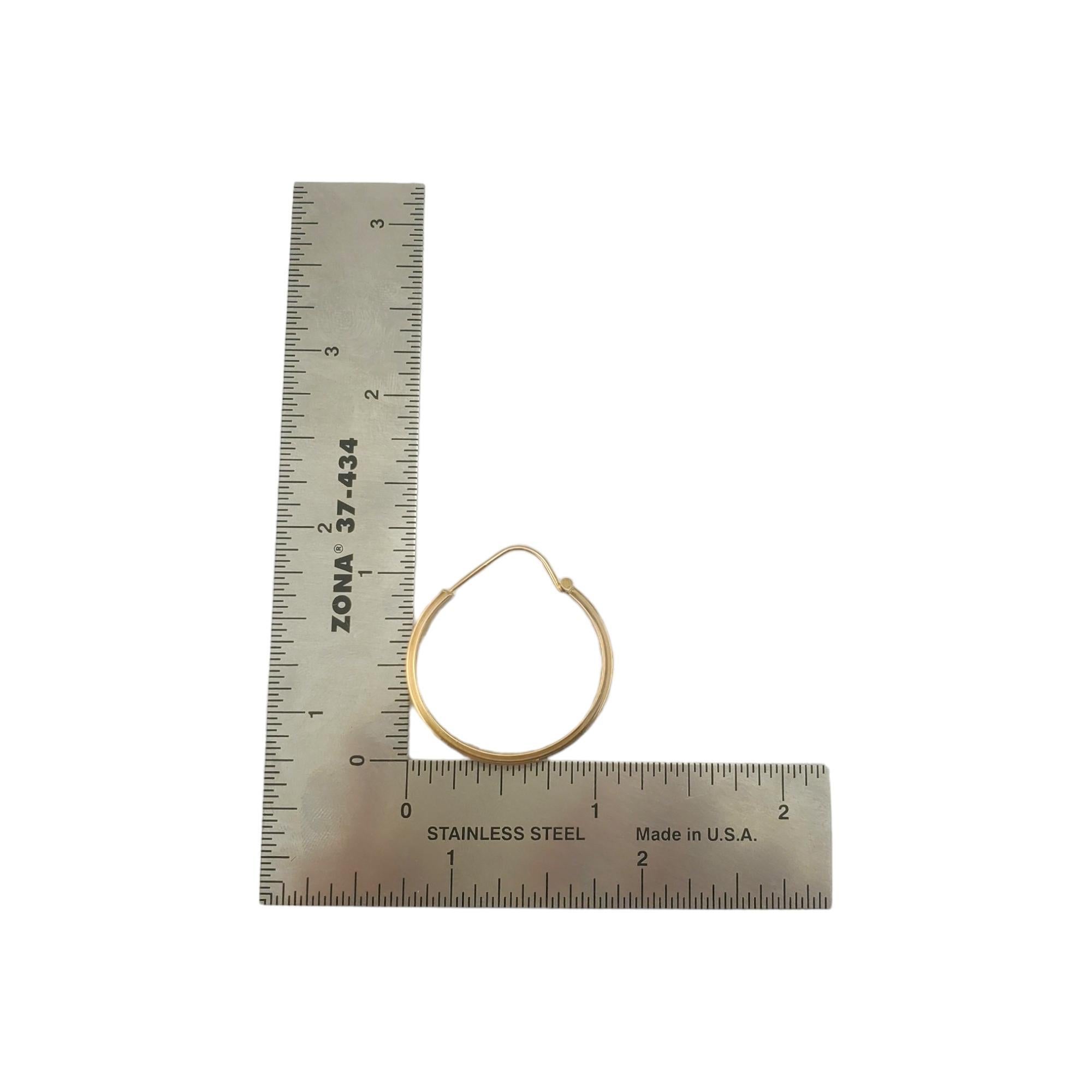 18K Yellow Gold Hoop Earrings with Scrolling Vine Design #18007 For Sale 3