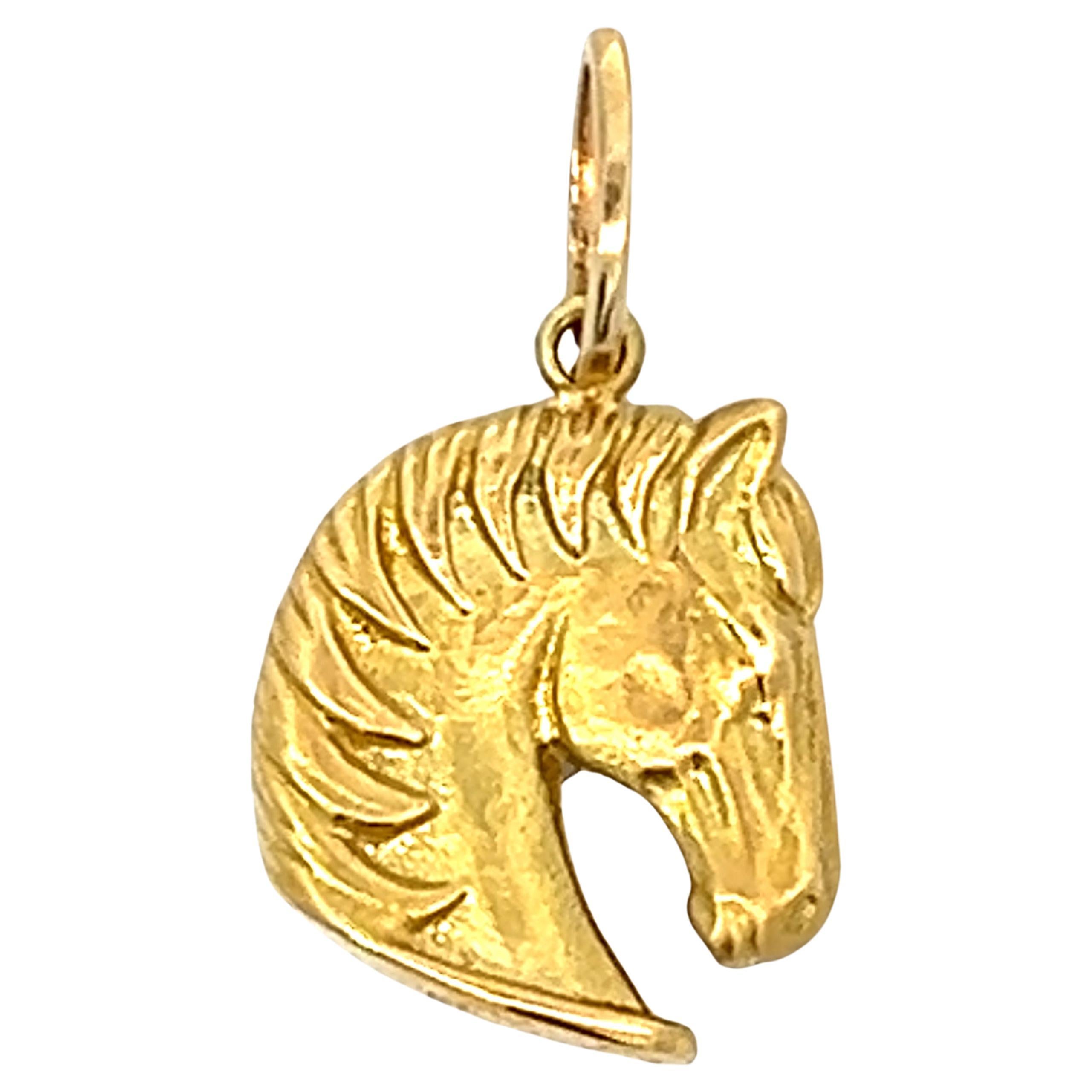 18k Yellow Gold Horse Pendant For Sale