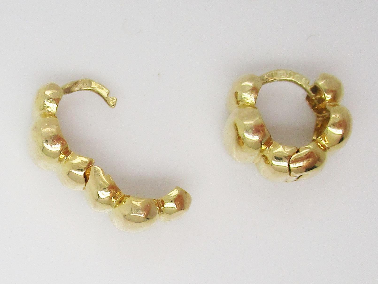 Modern 18 Karat Yellow Gold Huggie Hoop Earrings