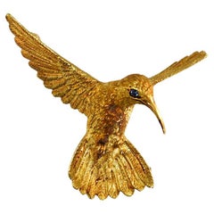 18K Yellow Gold Hummingbird Brooch