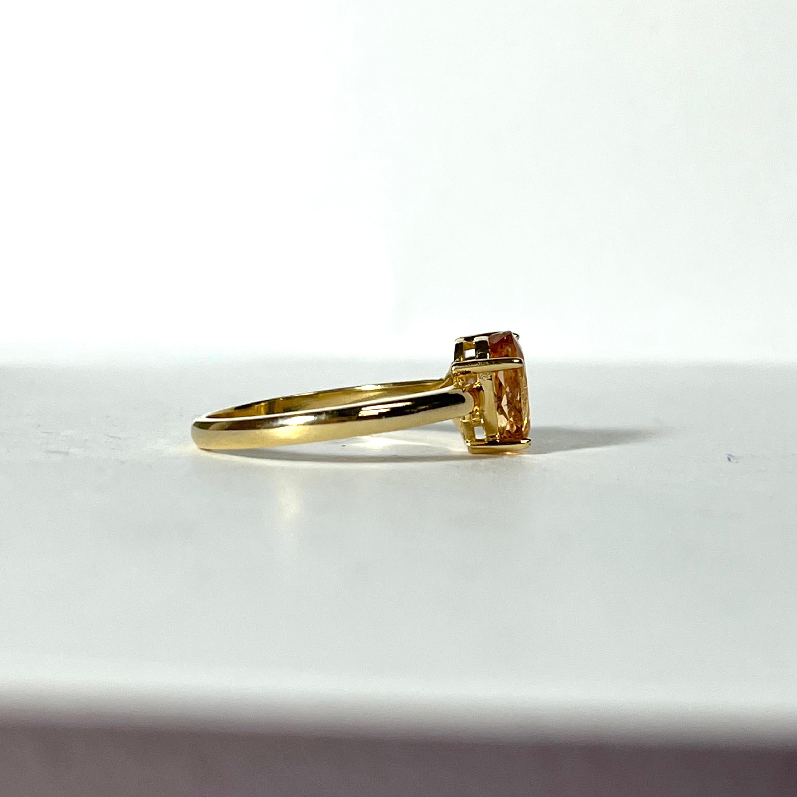 Modern 18K Yellow Gold Imperial Topaz and Diamond Ring Band For Sale