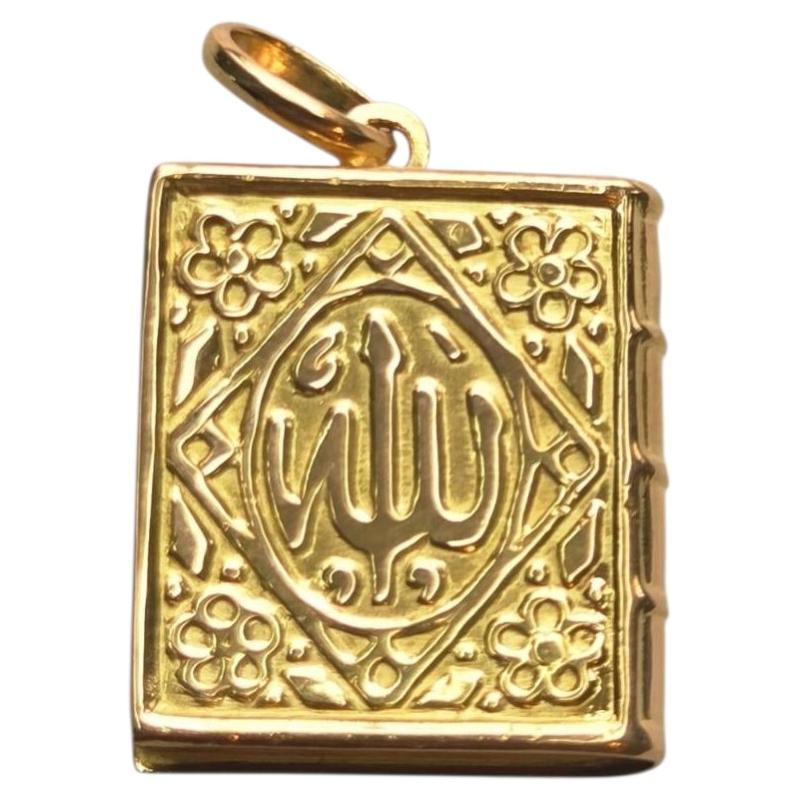 18K Yellow Gold Islamic Quran Book Pendant #25211