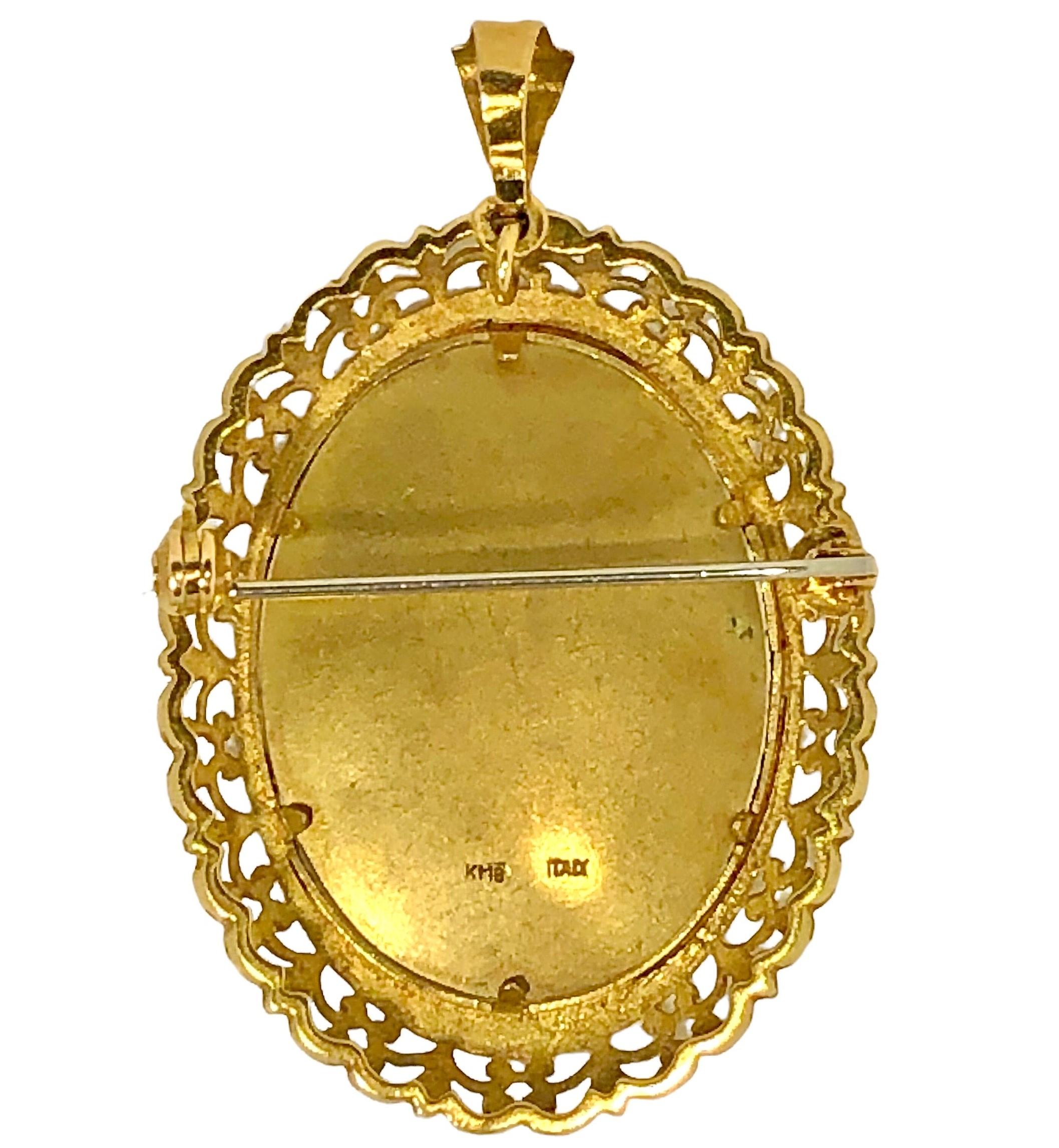 Taille simple Pendentif / broche portrait italien peint à la main en or jaune 18 carats avec diamants en vente