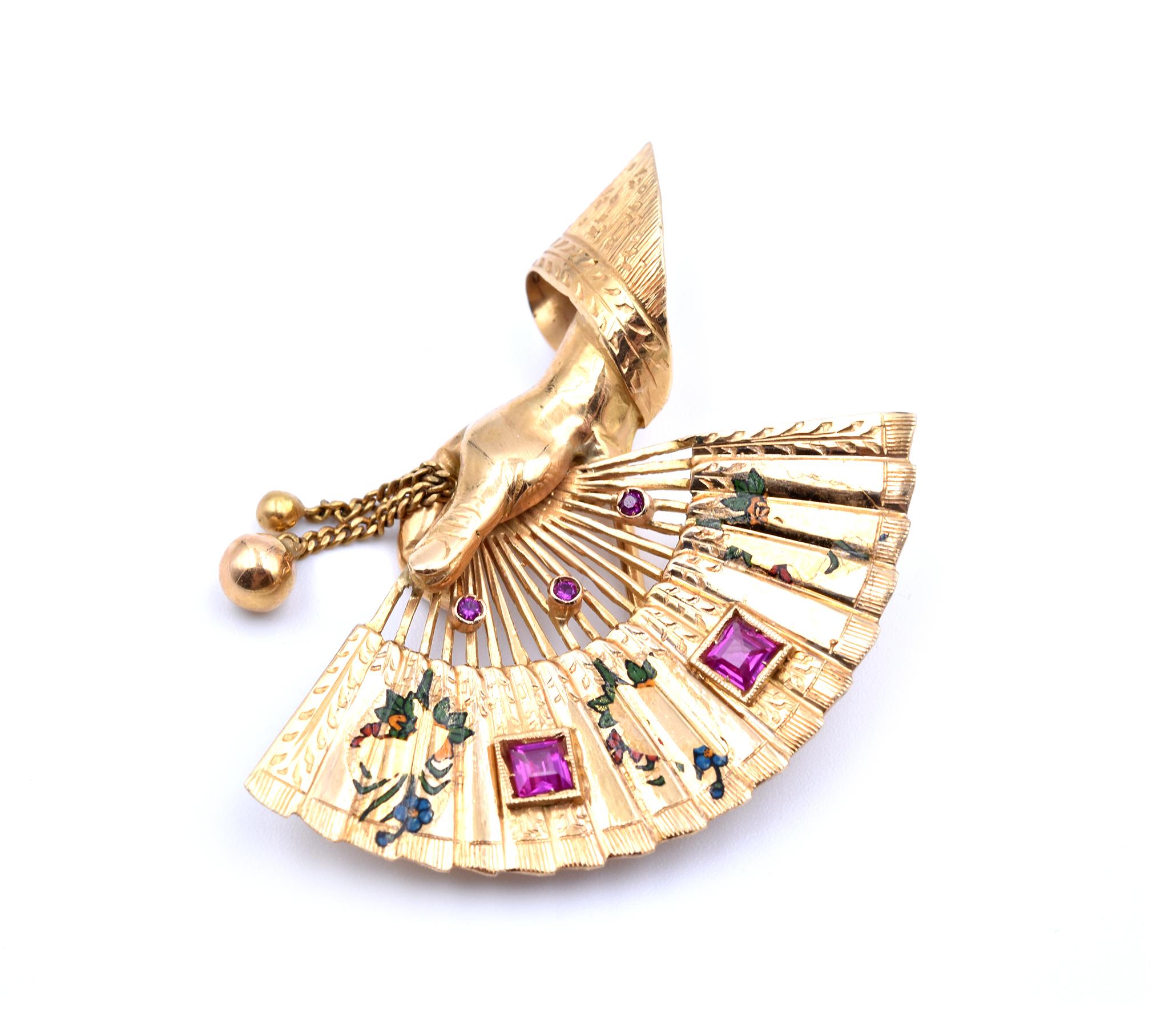 Designer: custom design
Material: 18k yellow gold 
Dimensions: pin is 28.83mm by 47.80mm
Weight: 9.92 grams
