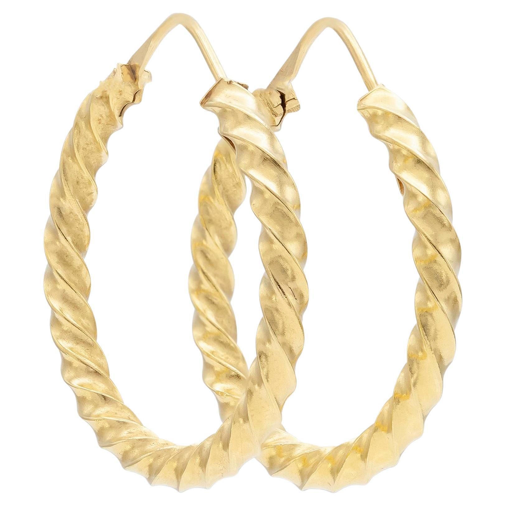 18K Yellow Gold Italian Hoop Earrings For Sale