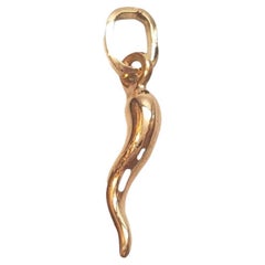 18K Yellow Gold Italian Horn Charm Pendant #17495