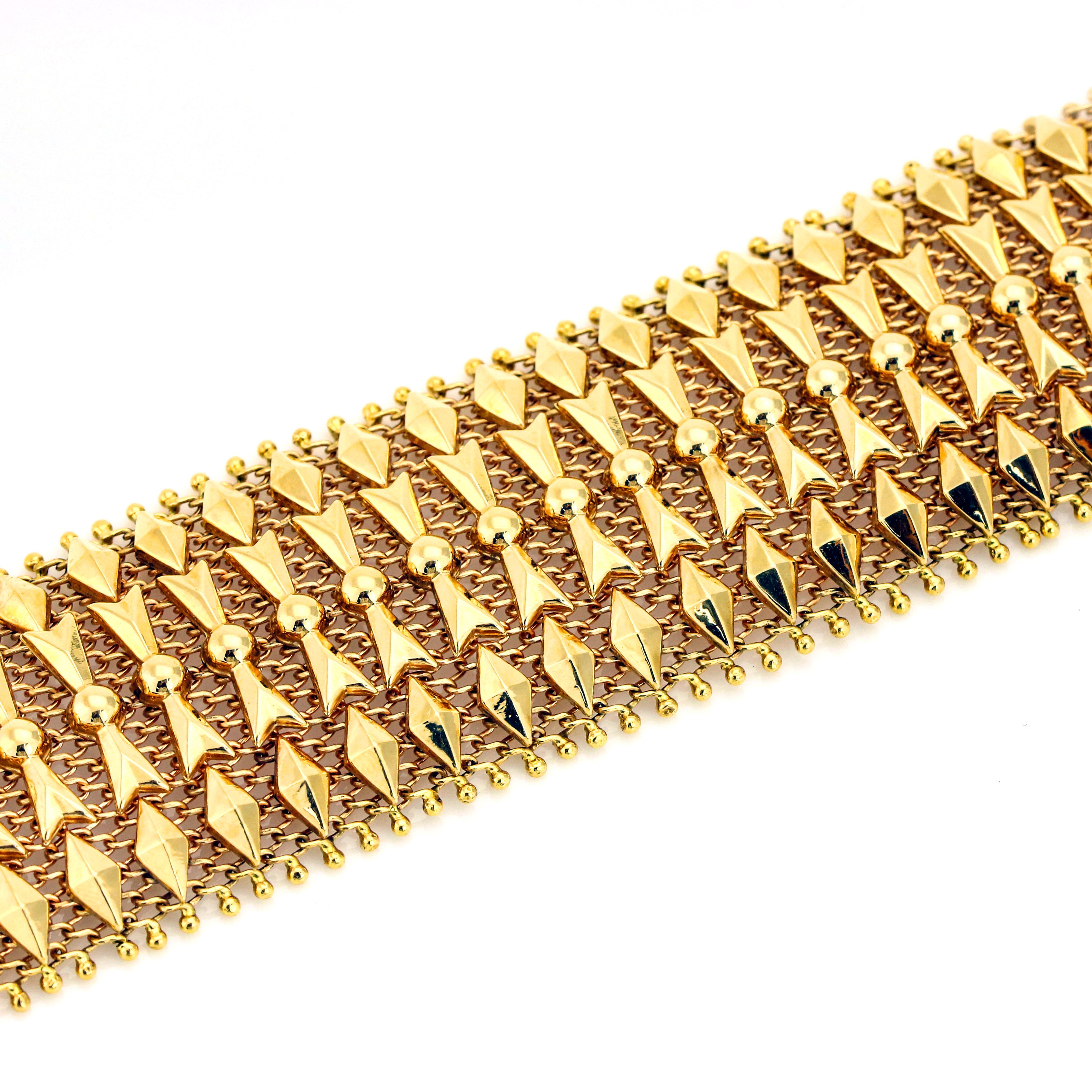 18 Karat Yellow Gold Italian Mesh Link Bracelet For Sale 1