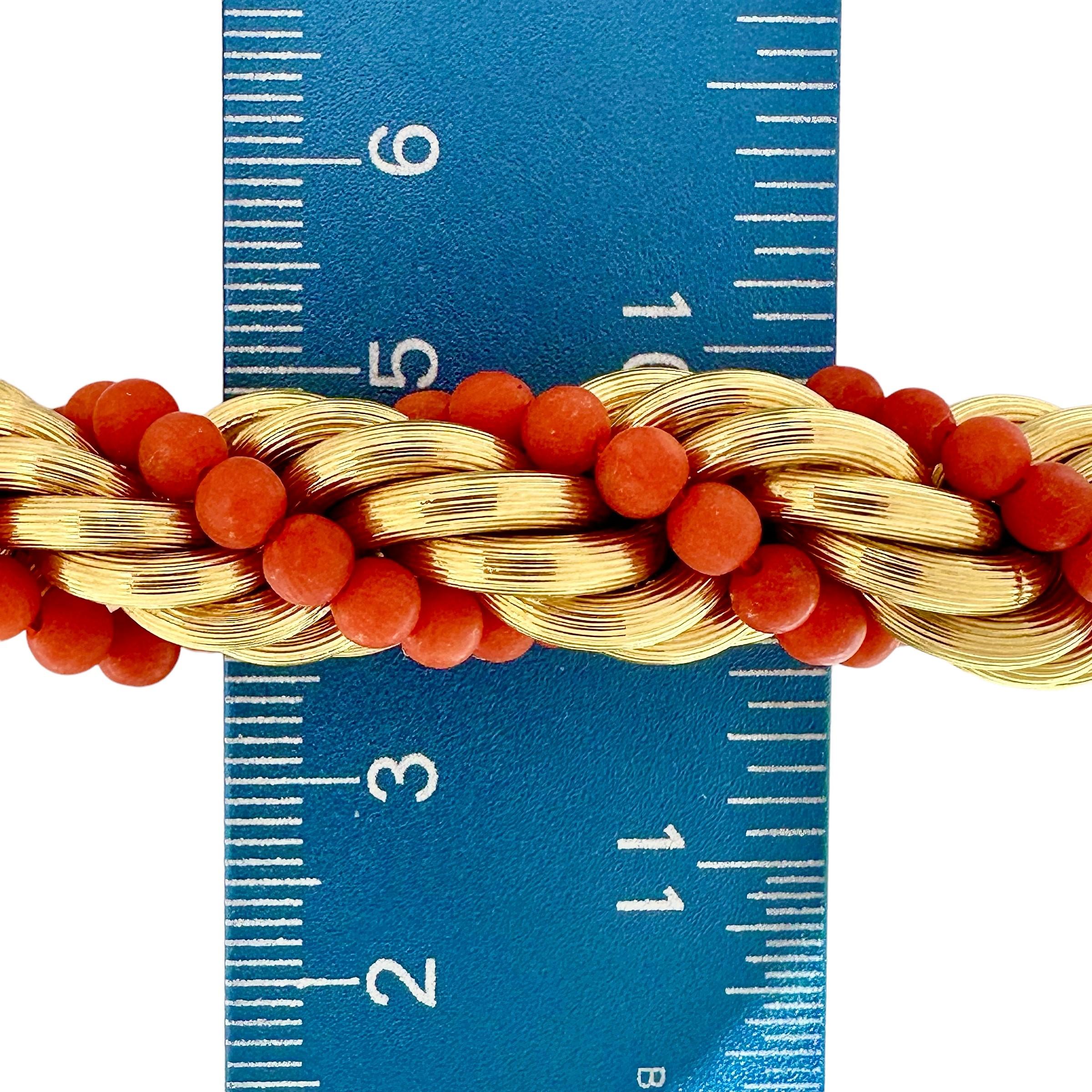 Bead 18K Yellow Gold Italian Mid-20th Century Coral Wrapped Rope Necklace For Sale