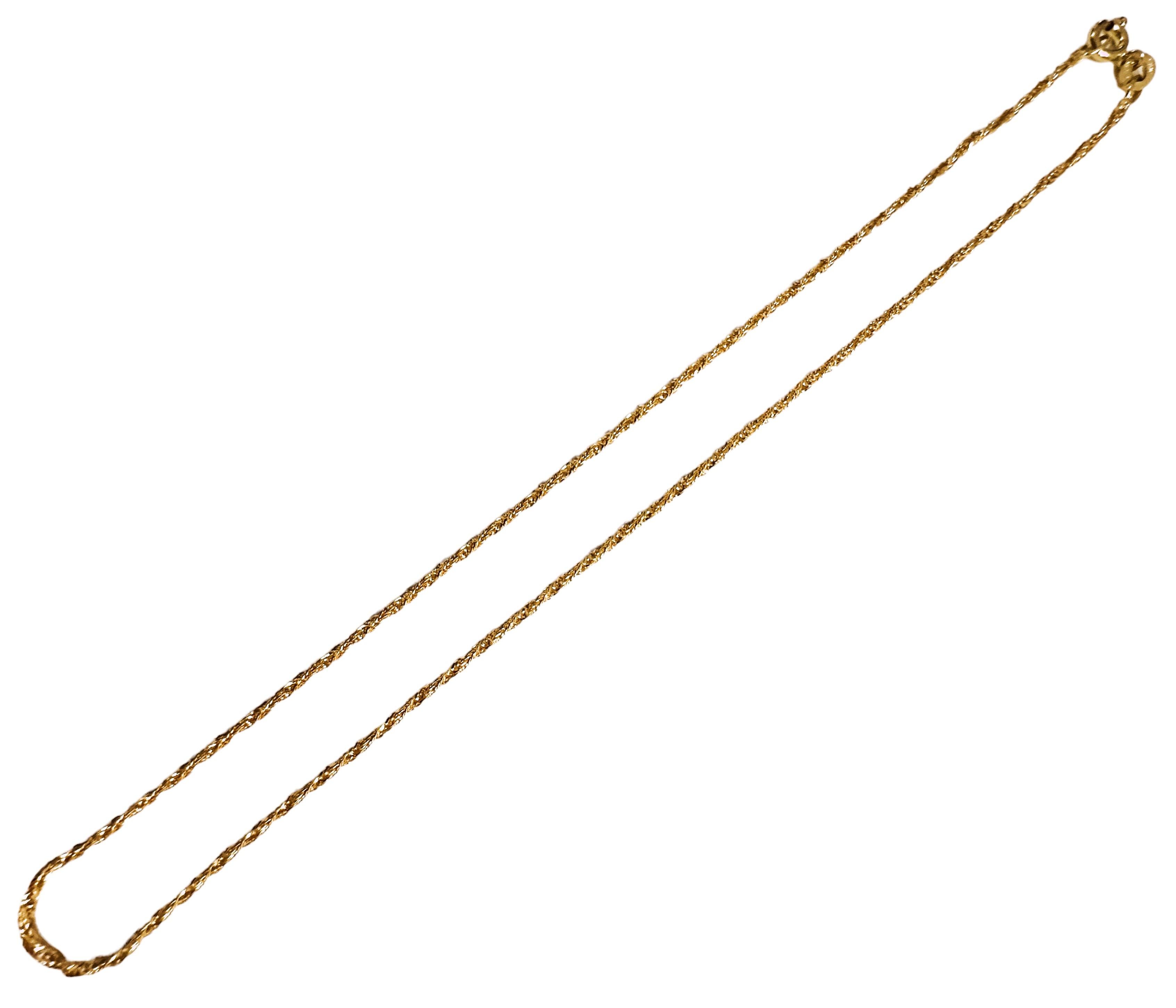 Women's 18k Yellow Gold Italian Unoaerre Necklace Chain 15.5 inches For Sale