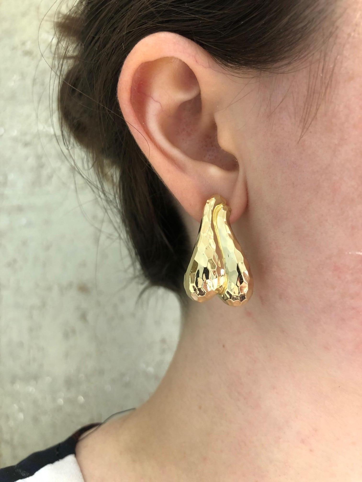 18 Karat Yellow Gold Tapered Half Hoop Earrings 4