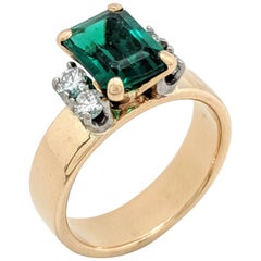 18 Karat Yellow Gold Jabel Chatham Emerald and Diamond Ring