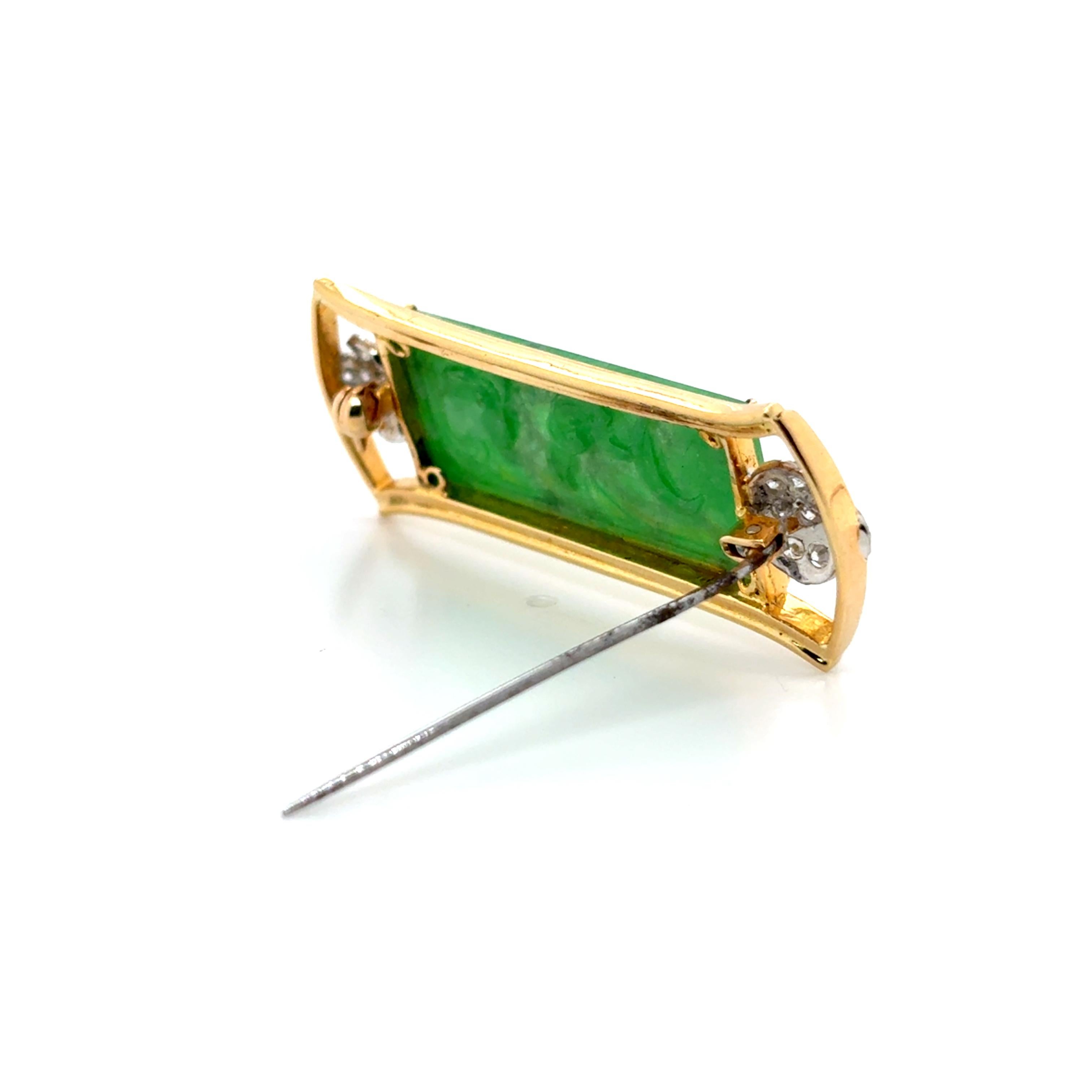 Spilla in oro giallo 18k con giada e diamanti in vendita 11