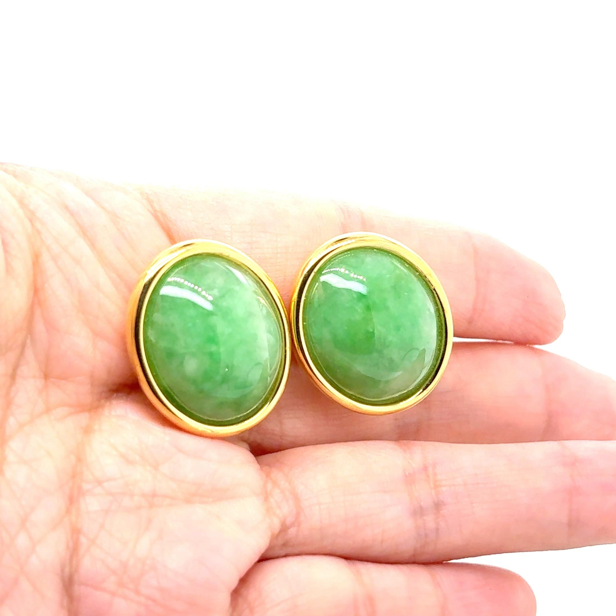 Orecchini di giada in oro giallo 18K in vendita 14