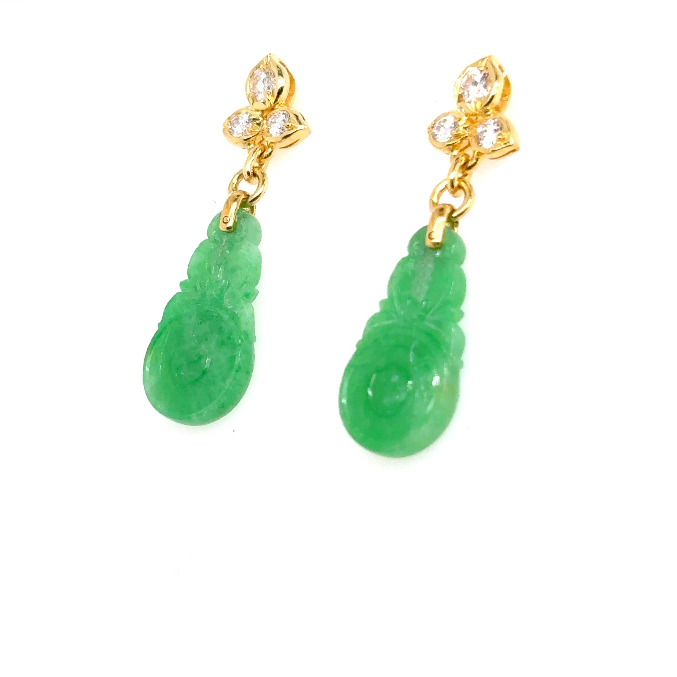 Boucles d'oreilles en or jaune 18k Jade Feuille Diamant en vente 5