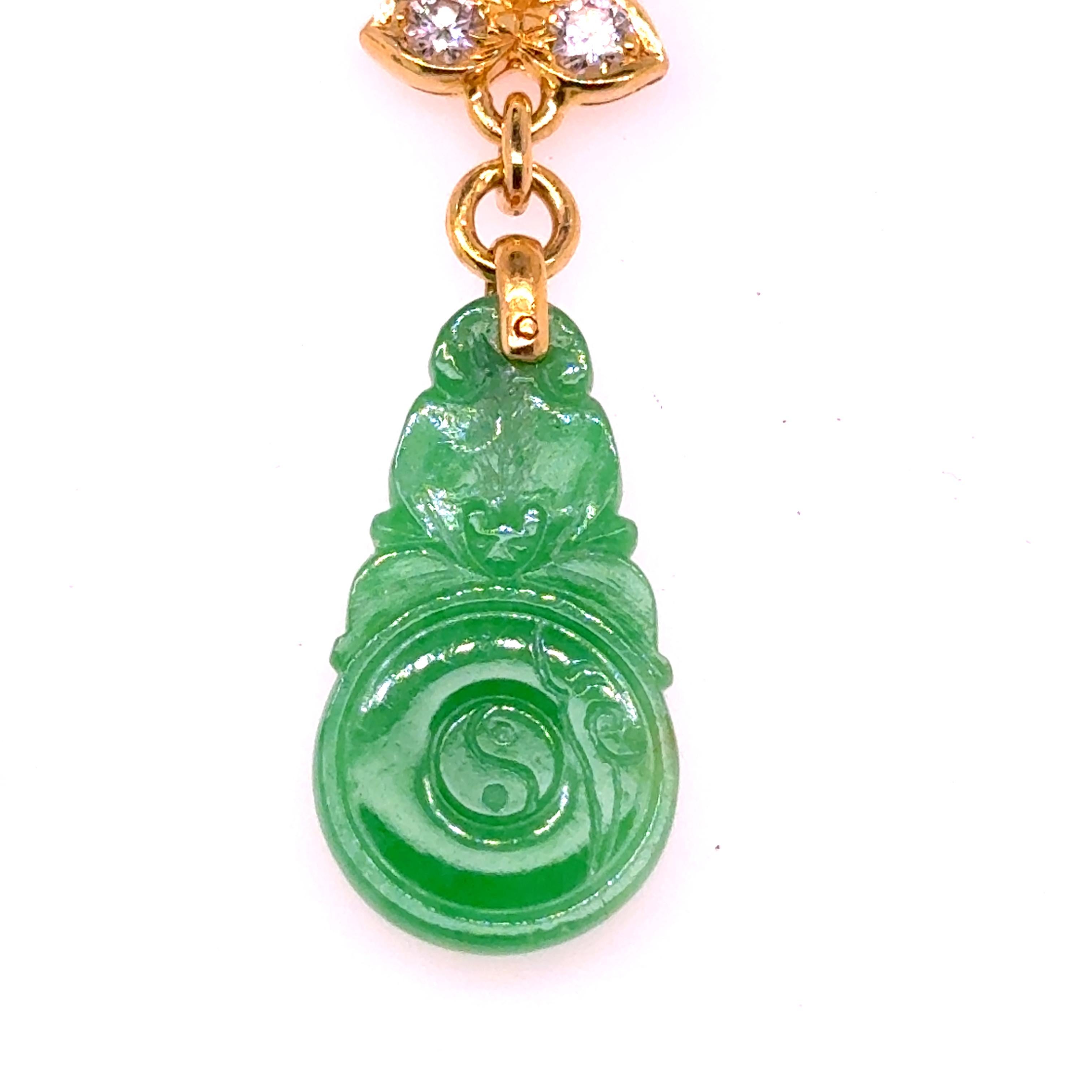 Boucles d'oreilles en or jaune 18k Jade Feuille Diamant en vente 1