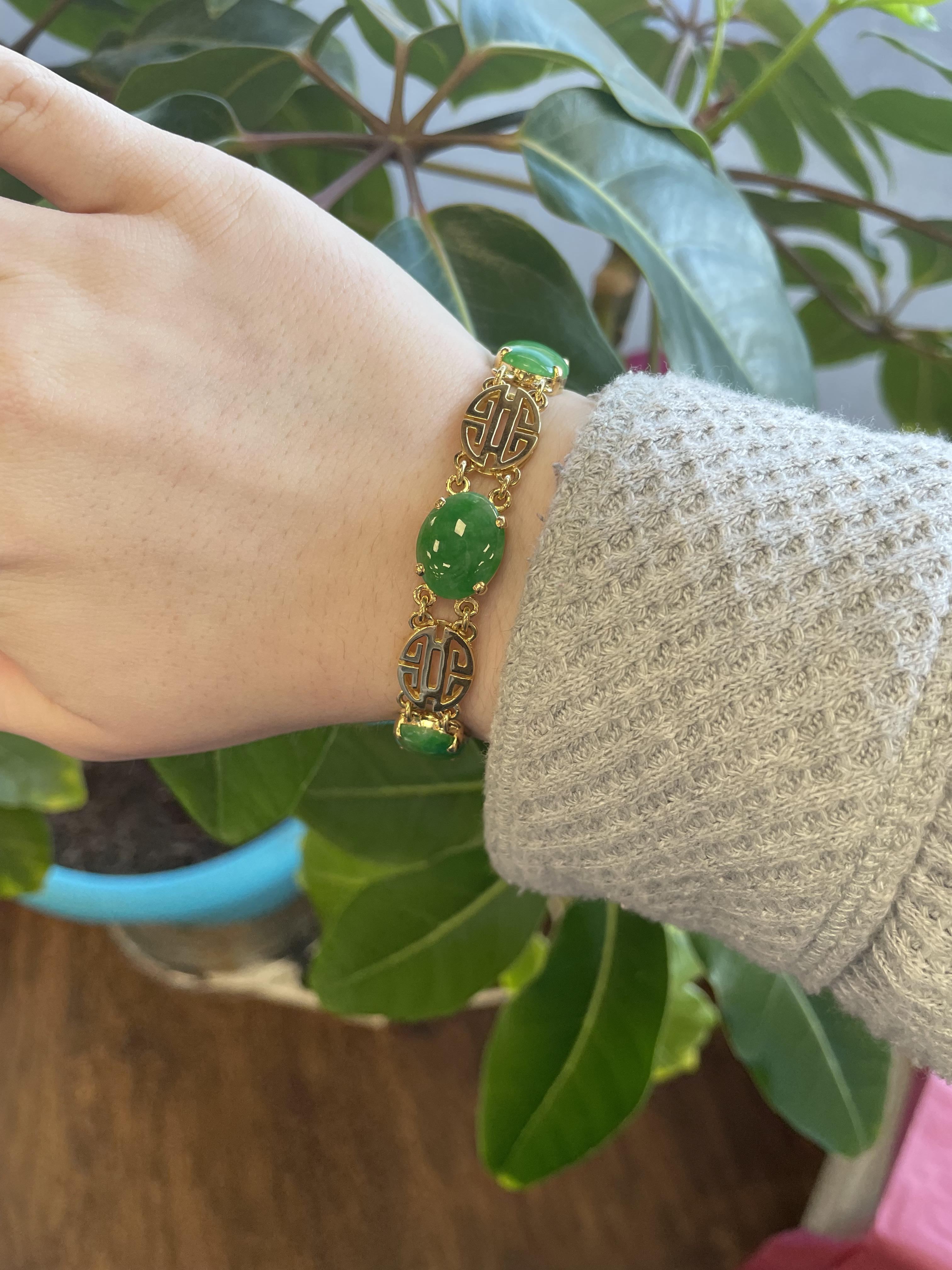 18k Yellow Gold Jadeite Jade Bracelet with GIA Report For Sale 1