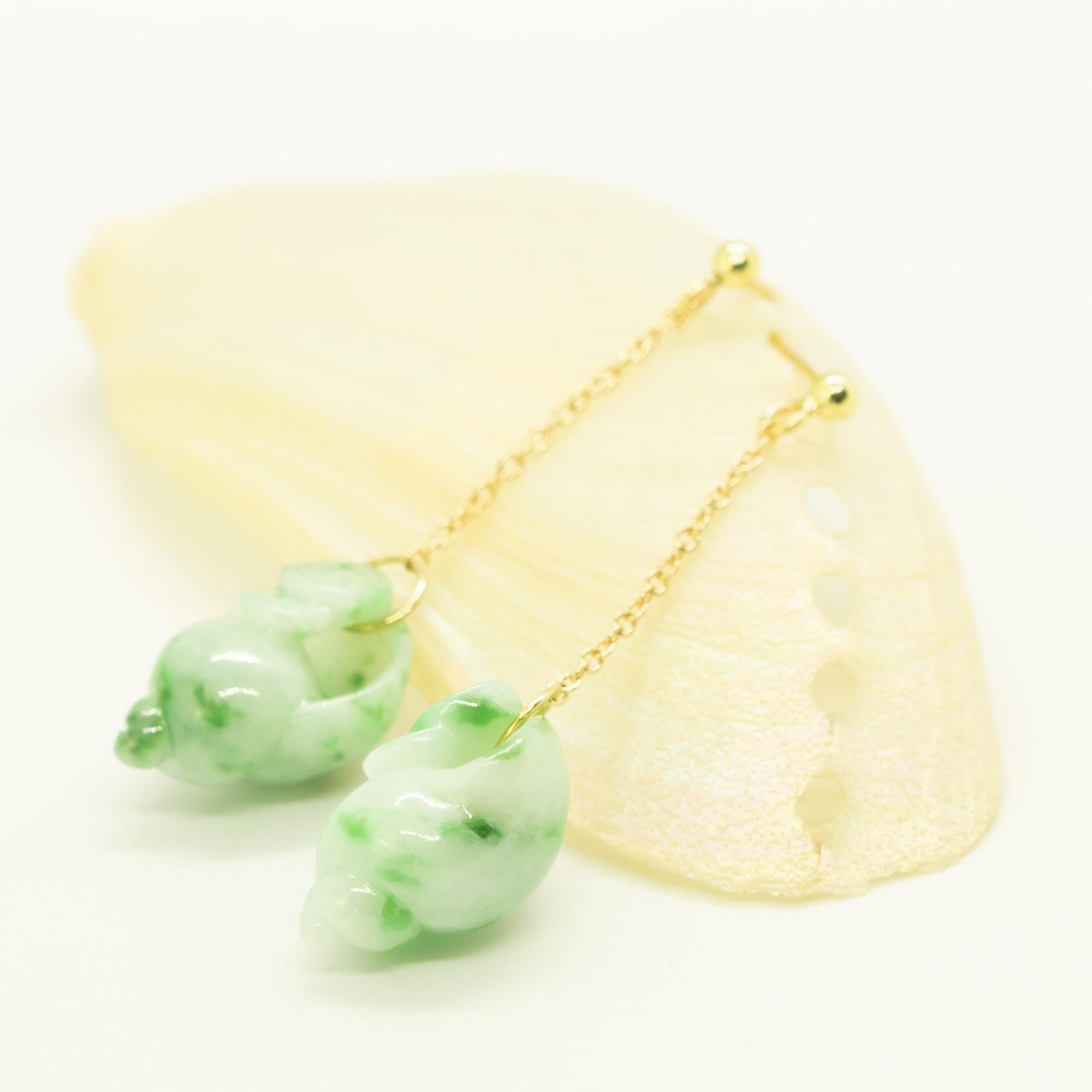 Orecchini pendenti estivi a forma di conchiglia in giadeite d'oro giallo 18 carati Intini Jewels in vendita 4