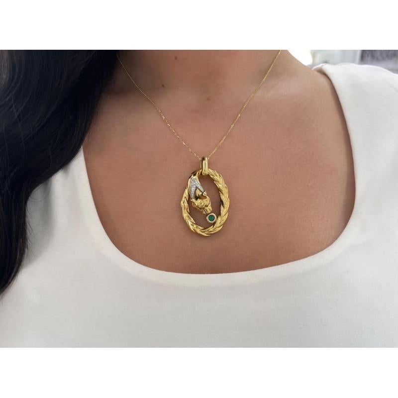 18K Yellow Gold Jaguar Pendant  CZ Diamond V Cut Cat Necklace 750 Gold For Sale 1