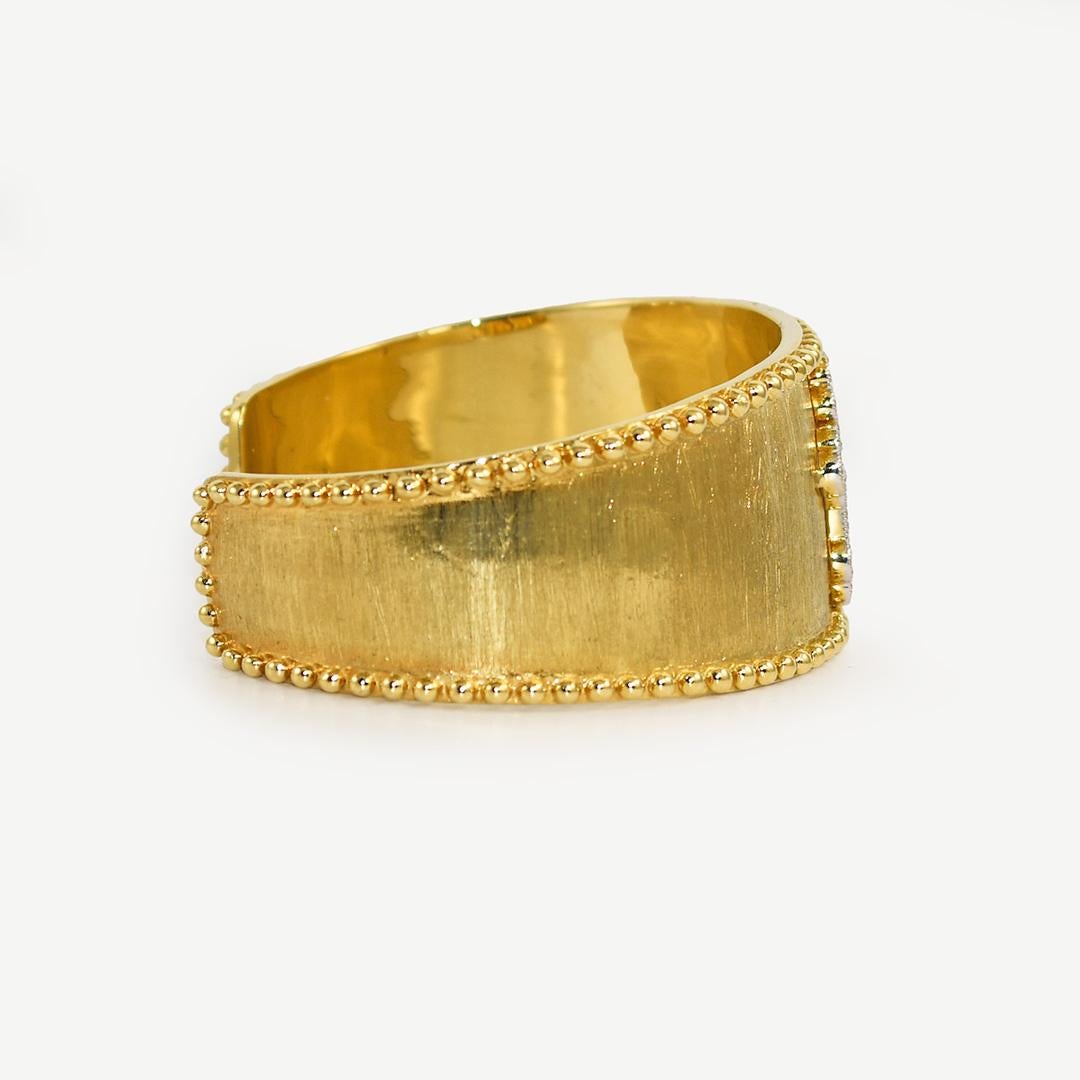 Round Cut 18K Yellow Gold Jude Frances Diamond Cuff Bracelet 0.28tdw For Sale