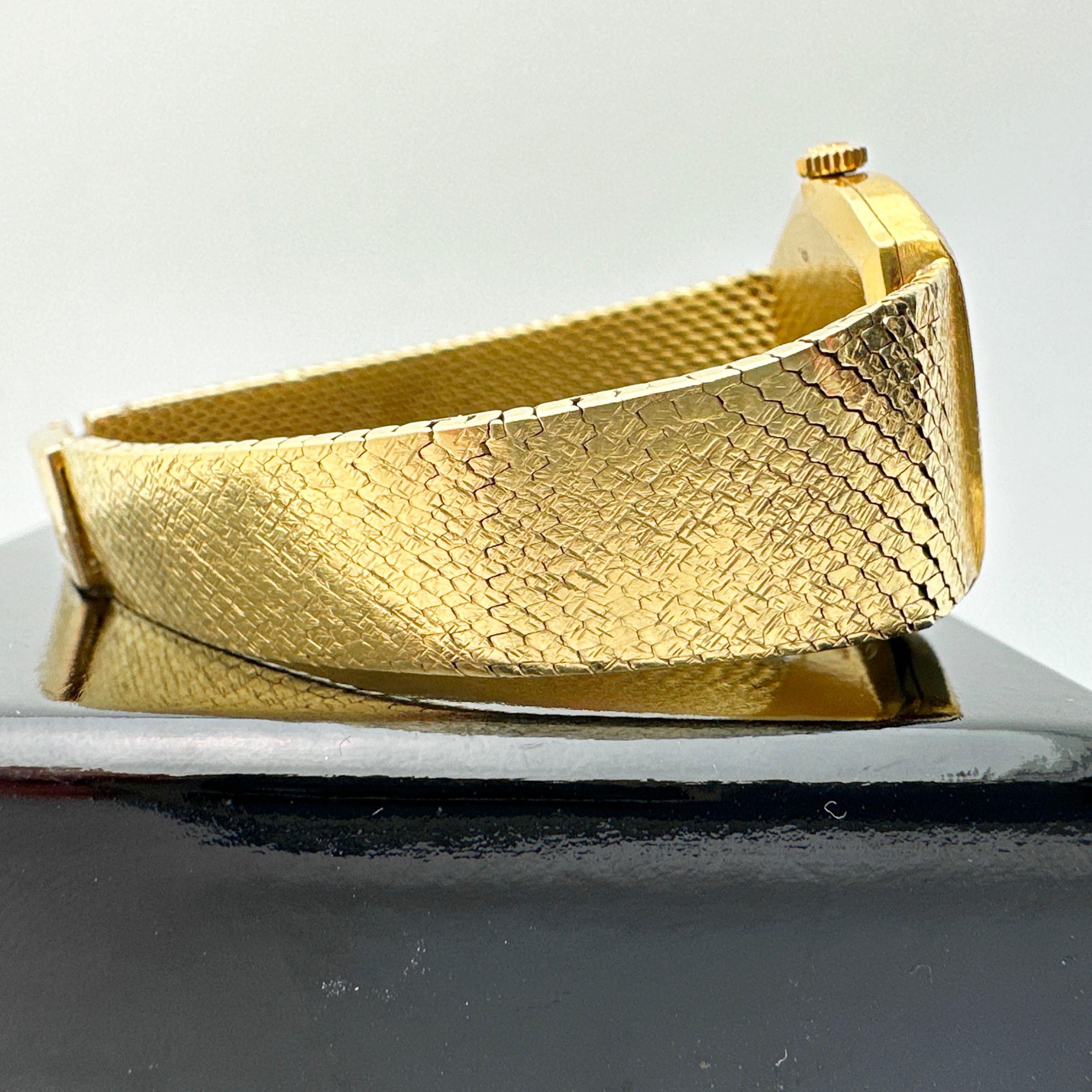 Montre-bracelet ROLEX Cellini pour femme en or jaune 18 carats en vente 6