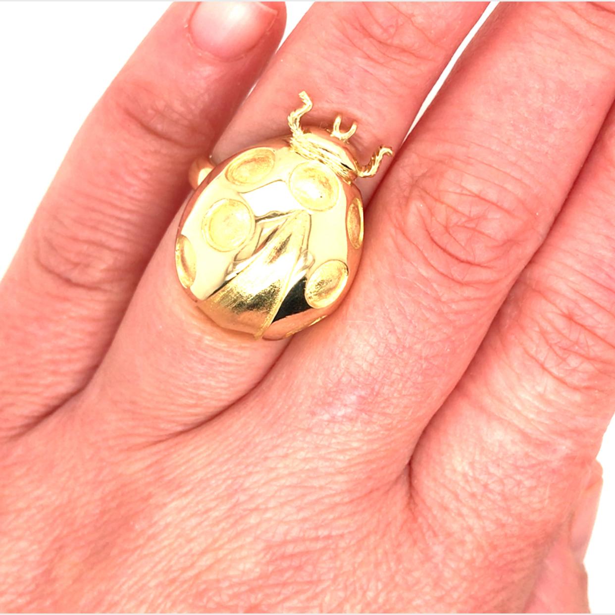 18K Yellow Gold Ladybug Ring For Sale 1