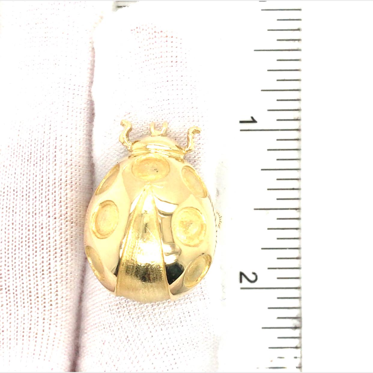 18K Yellow Gold Ladybug Ring For Sale 2