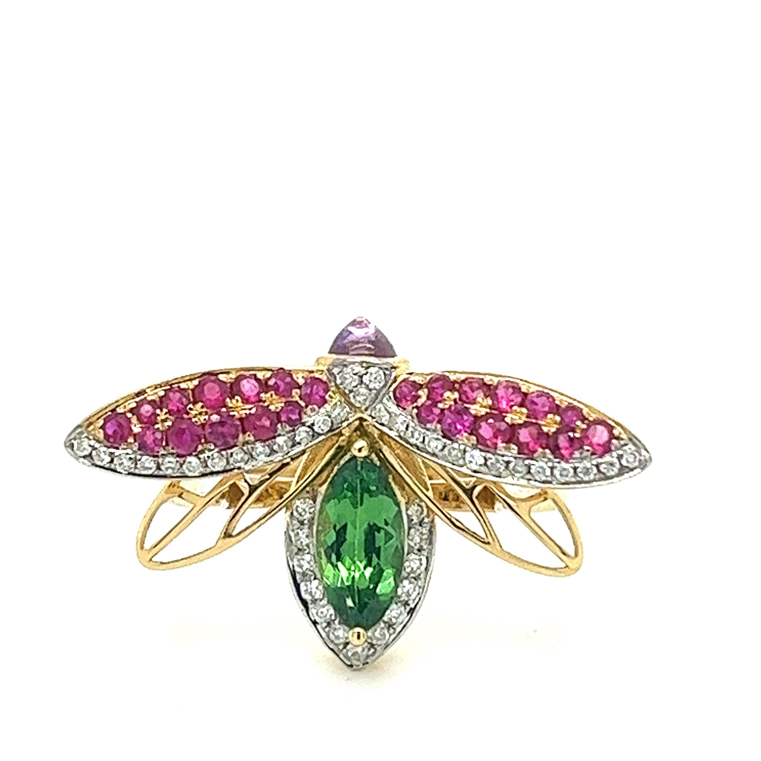 Round Cut 18K Yellow Gold Ladybug Ring with Diamonds & Rubies For Sale