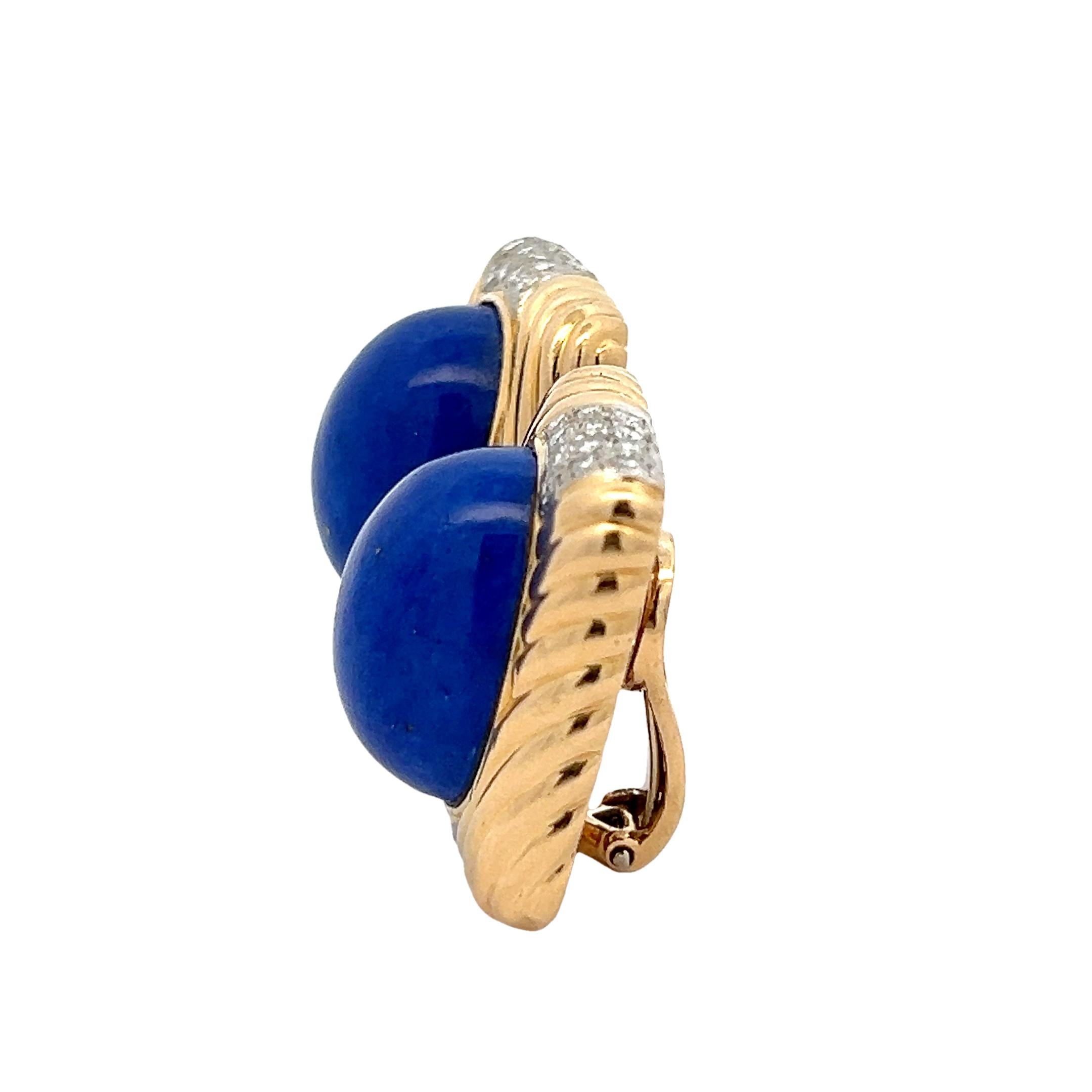 Moderniste Boucles d'oreilles à pince en or jaune 18K, Lapis et diamants par Trio, Italie, années 1980 en vente