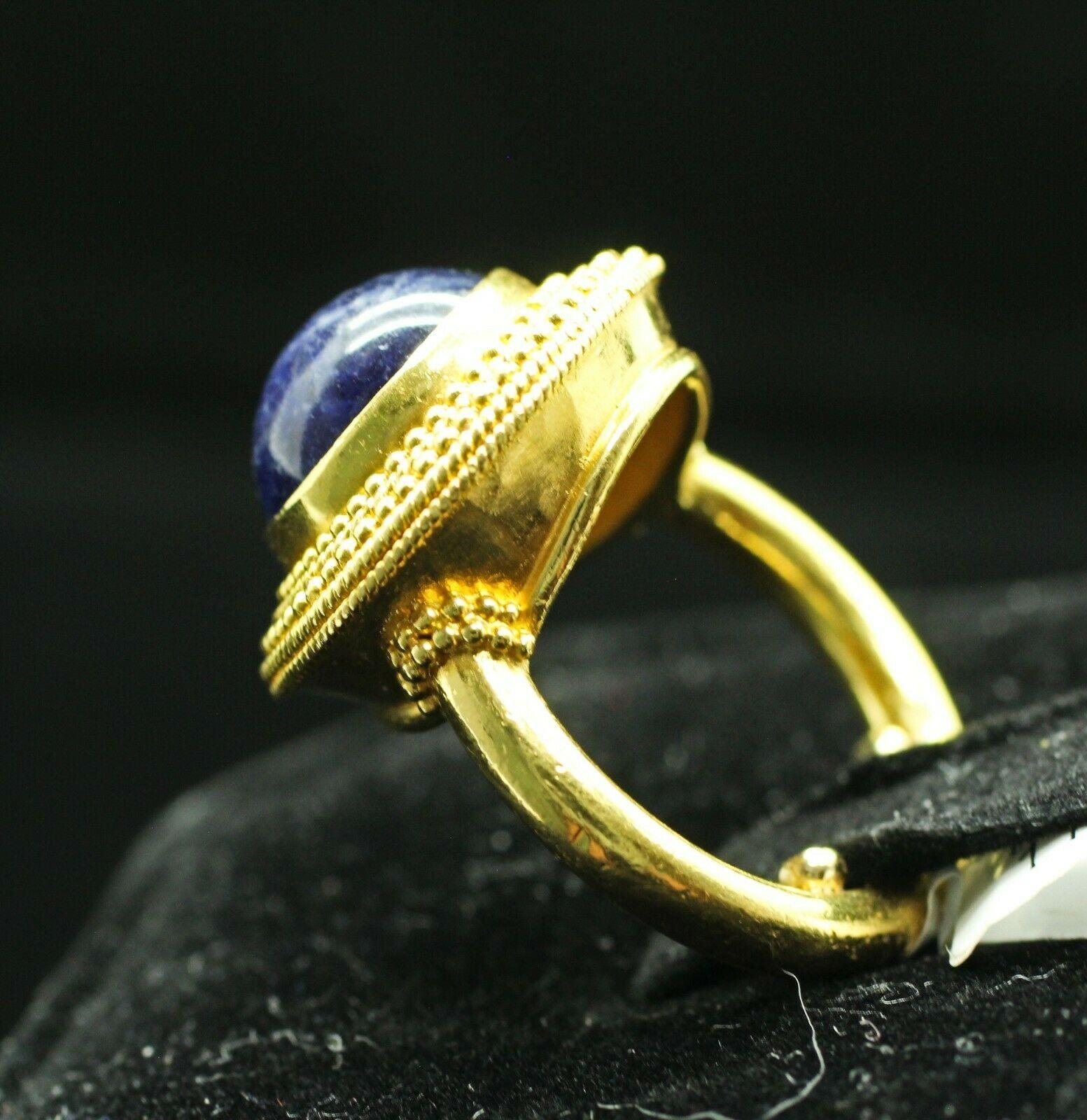 Cabochon 18 Karat Yellow Gold Lapis Lazuli Ring