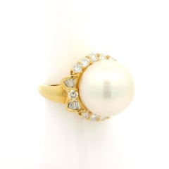 18k Yellow Gold Large 13.5mm Pearl w/ 0.90ctw Diamond Bow Accents Cocktail Ring