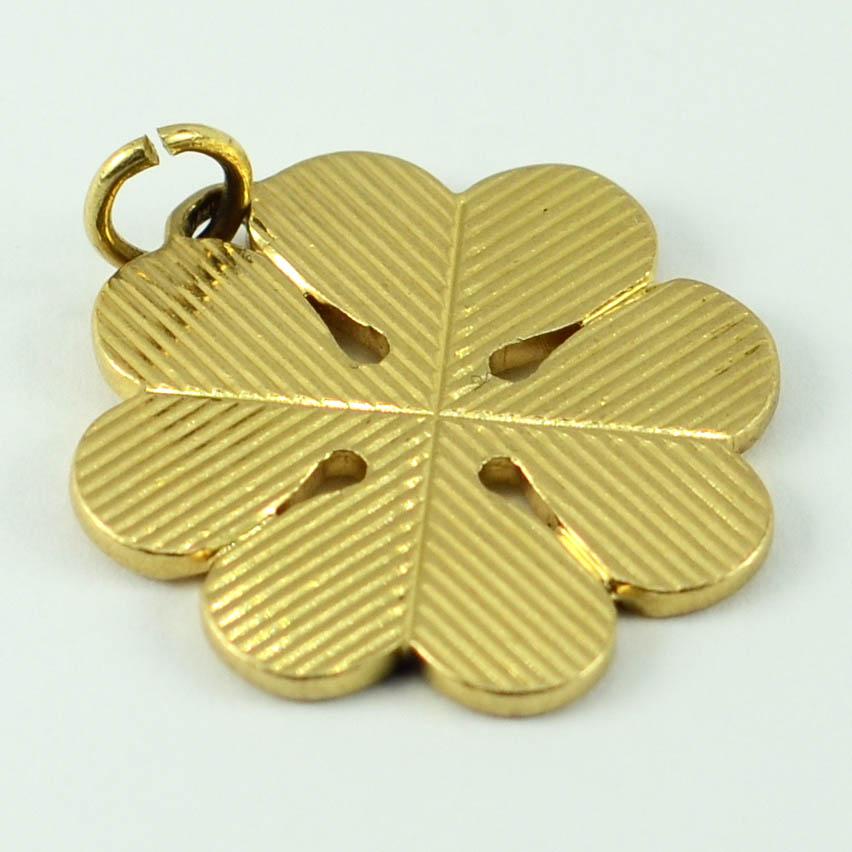 18 Karat Gold Large Engraved Four Leaved Clover or Shamrock Charm Pendant 2