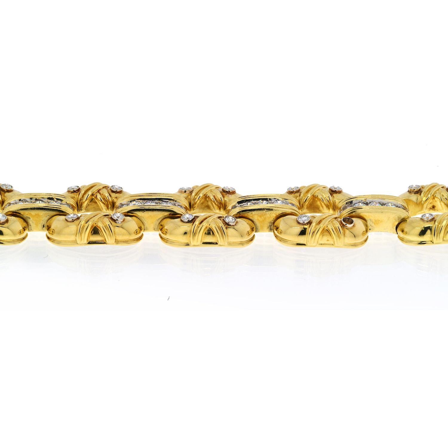 18K Yellow Gold Large Heavy Open Link Diamond Bracelet In Excellent Condition In New York, NY