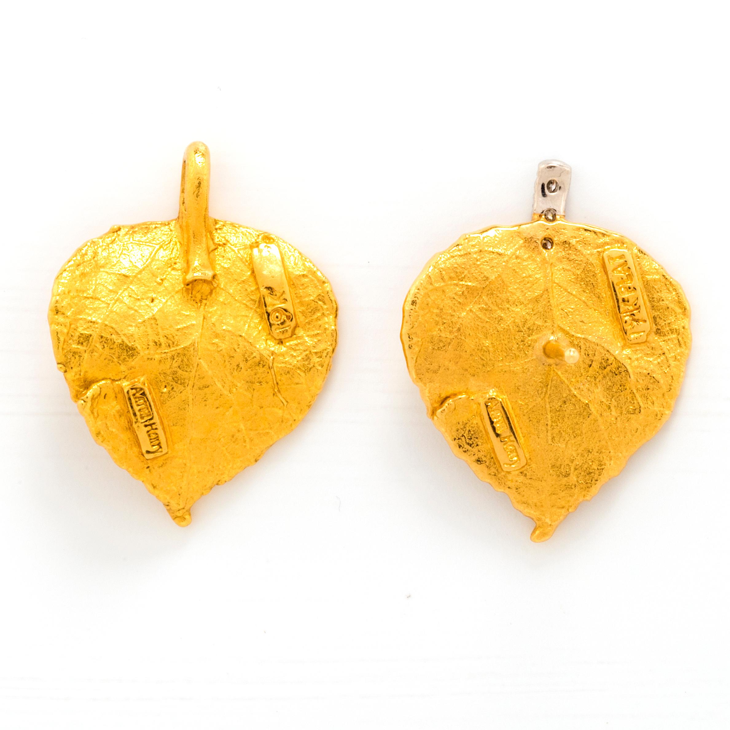 Round Cut 18K Yellow Gold Leaf-Form Earrings For Sale