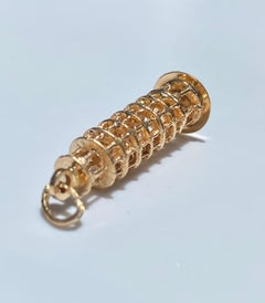 18k Yellow Gold "Leaning Tower of Pisa" Pendant