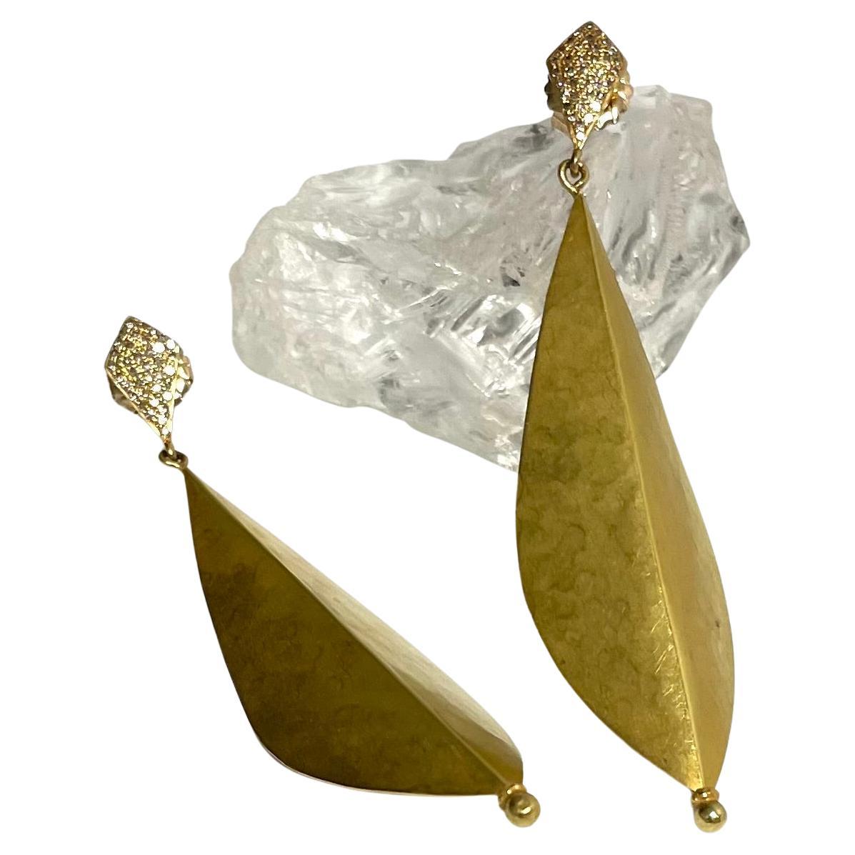 18k Yellow Gold Leaves with Pave Diamonds Earrings For Sale 5